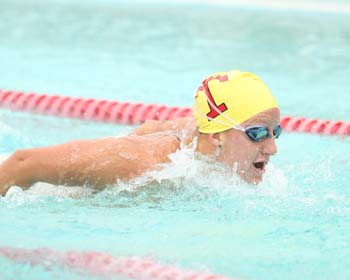 Tampa Tops Saint Leo and Rollins in Final Home Meet
