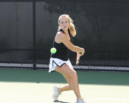 Hot Start Continues For Spartan Tennis