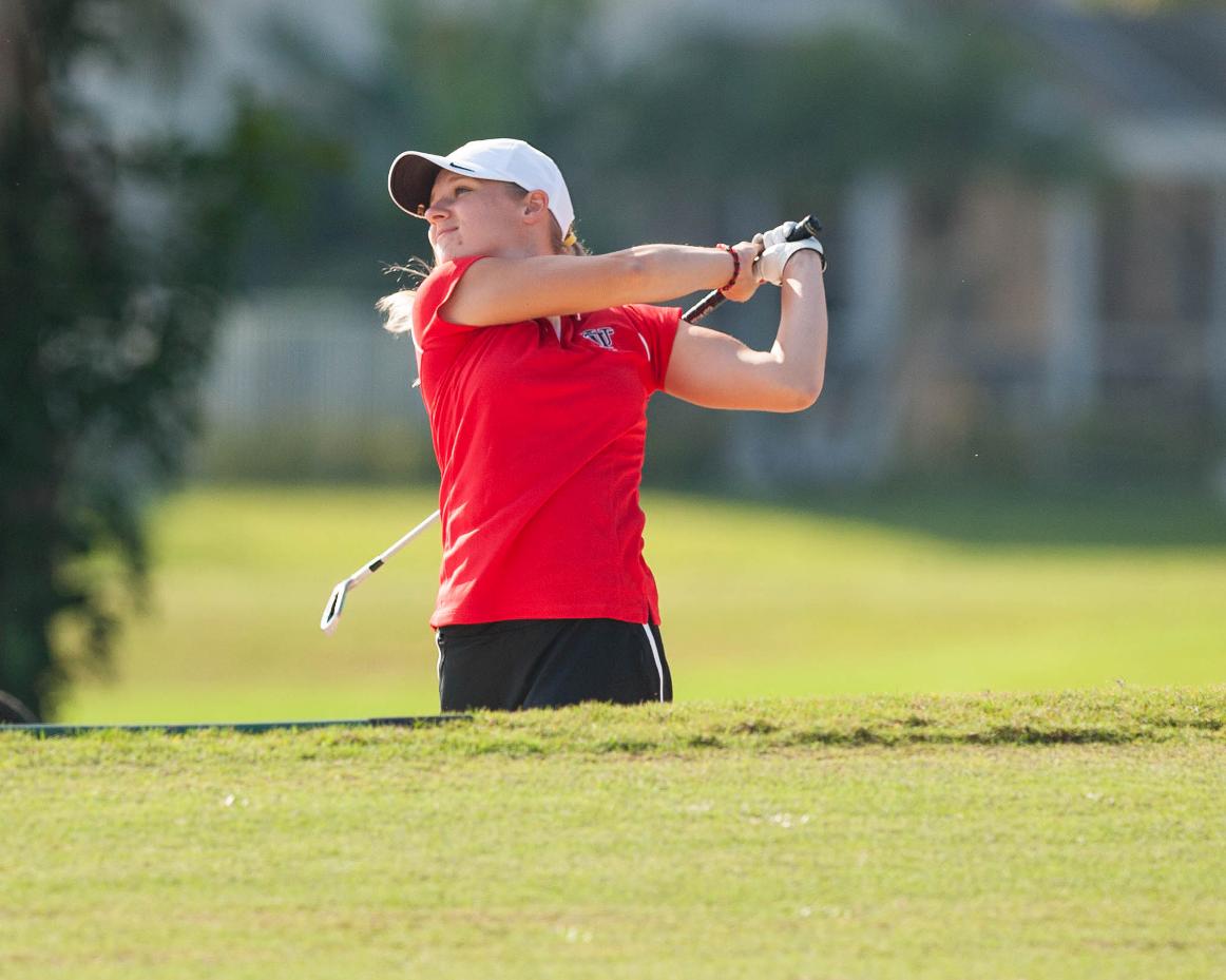 Women’s Golf Places 10th at Peggy Kirk Bell Invite