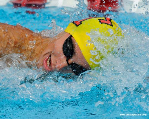 Tampa Men’s Swimming Wins NSU Invitational; Women Finish Second