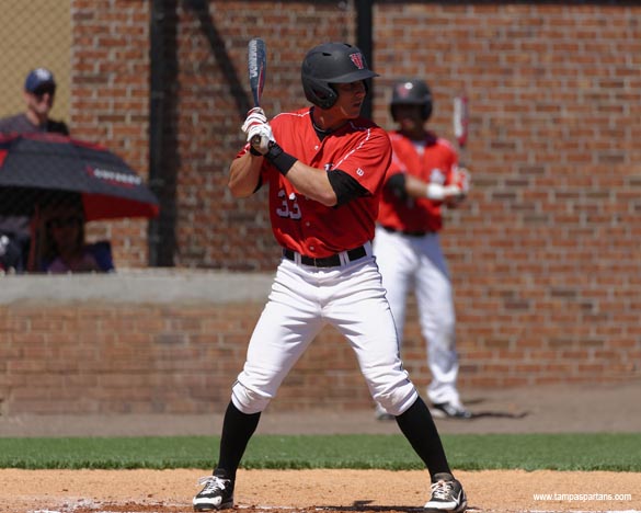 Connor Obrochta Named NCBWA South region Hitter of the Week