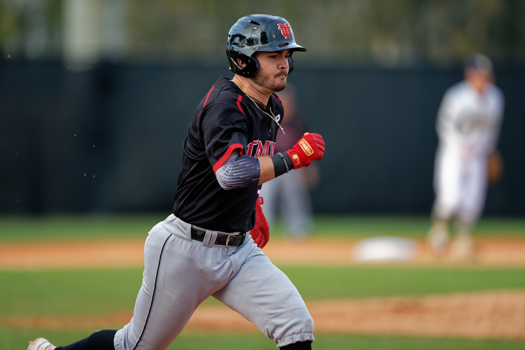 #1 Tampa Baseball Handles #5 Florida Southern in Conference Opener