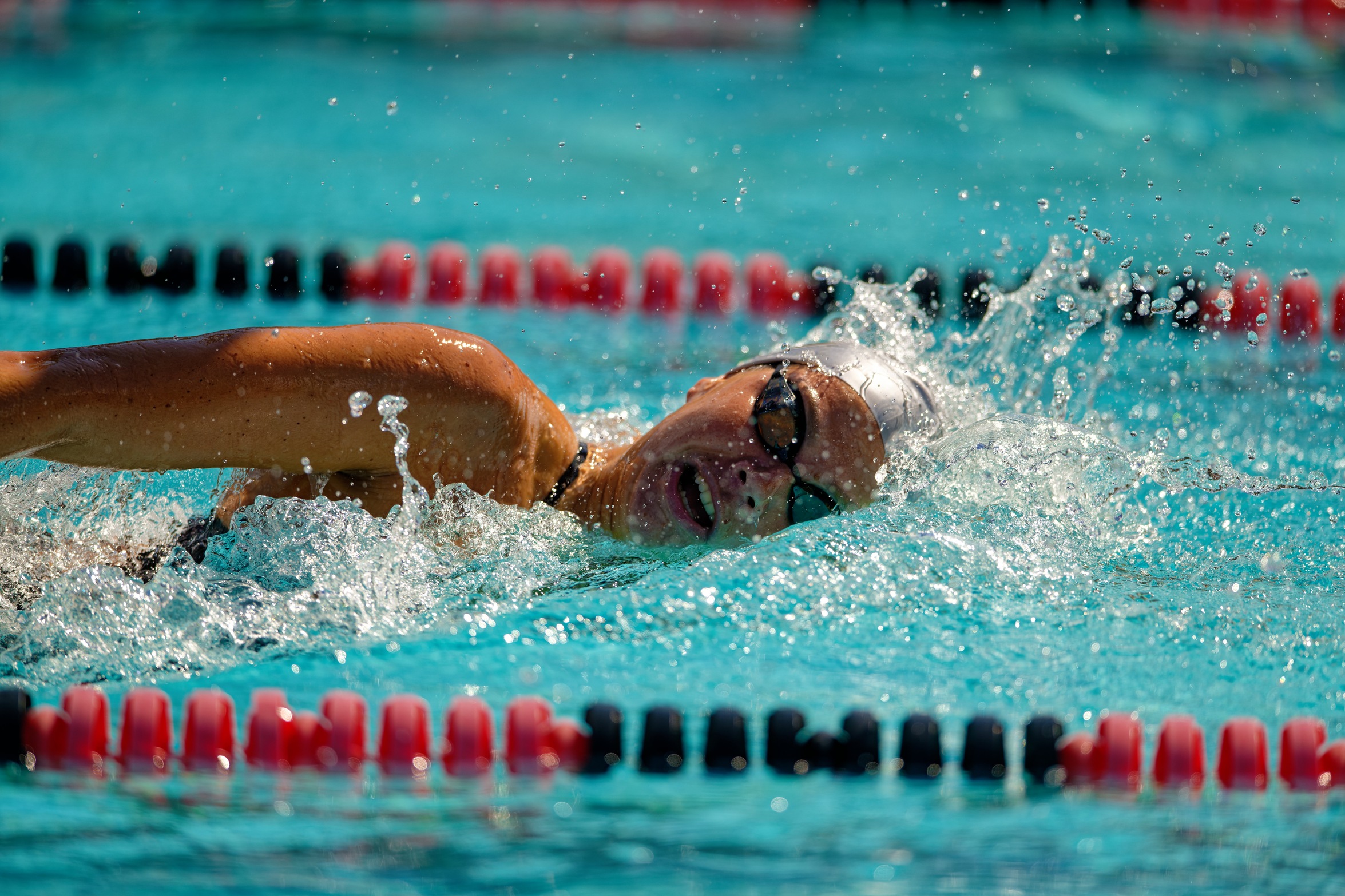 UT Men Tied for First, Women Second after Day 1 of SSC Championship