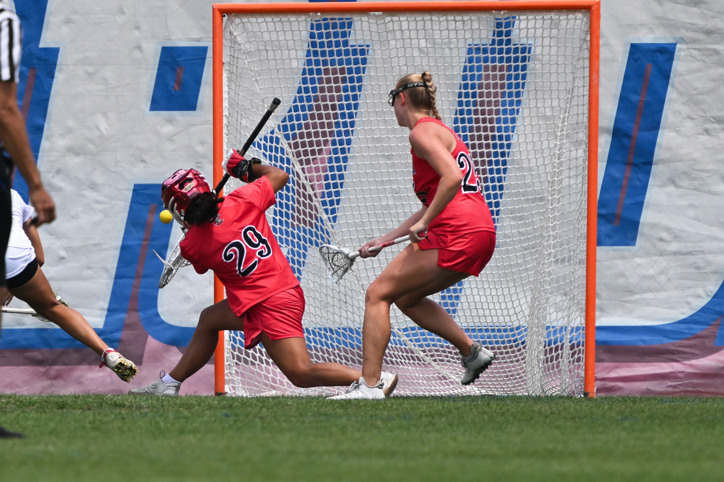 Walling Earns IWLCA POTW For Second Time This Season