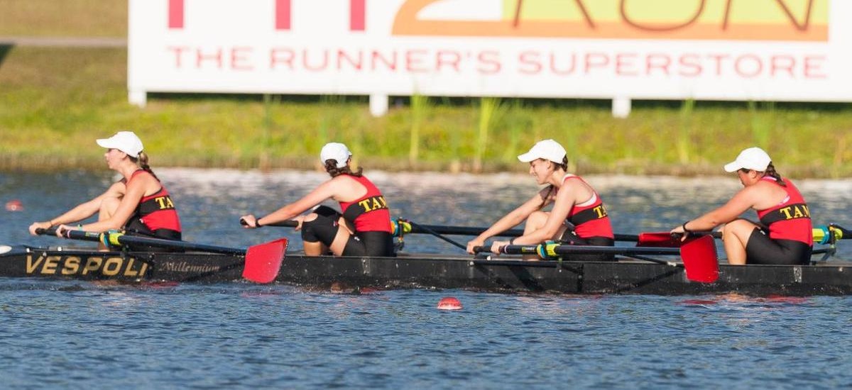 Rowing Among Teams at SIRA Championships