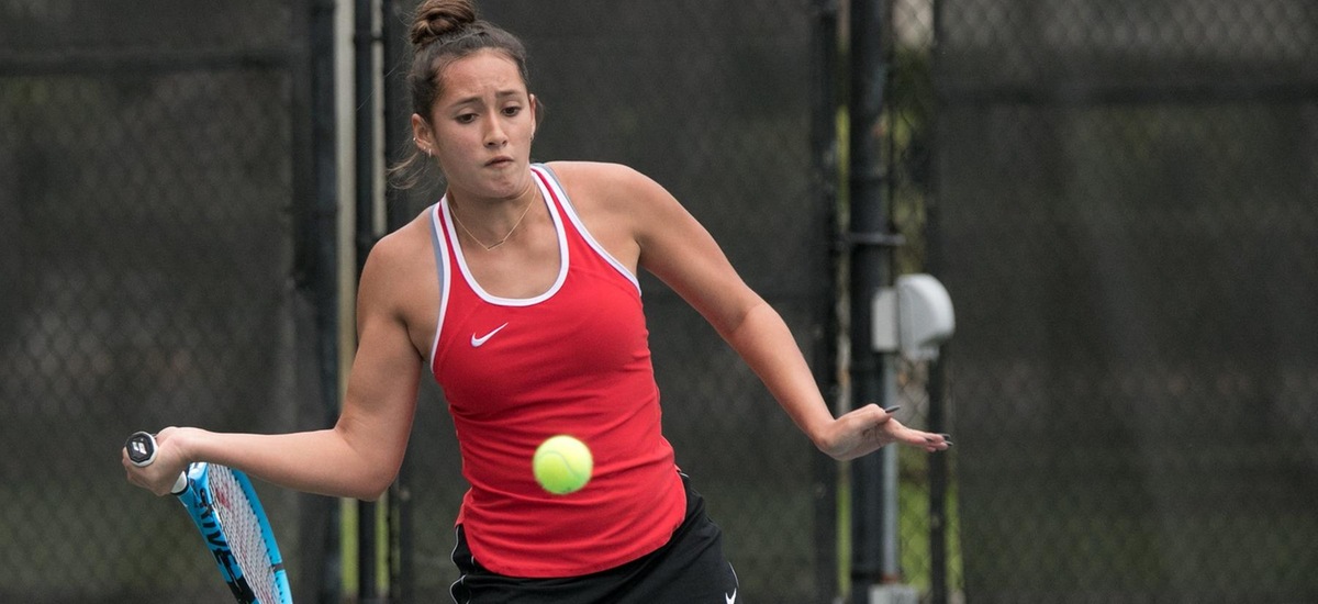Tampa Tennis Sweeps Shorthanded Georgia College