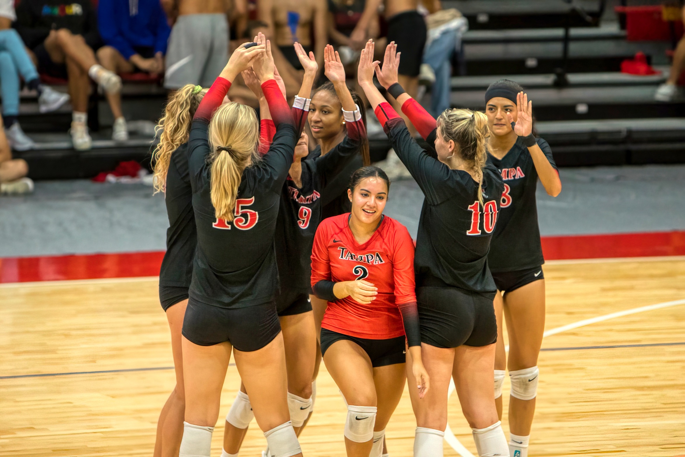 Spartans Finish Off Florida Southern in Three Set Sweep